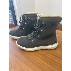 Sorel Women's Explorer 2 Joan Boots sz 7 Waterproof Grill/Fawn Gray Lace-up Snow